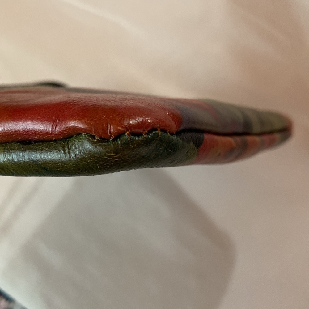 LOW START Patricia Nash EUC XL Wristlet/Clutch - Picture 4 of 13